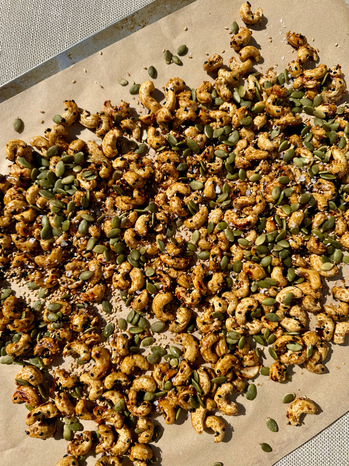 Seasoned Cashews